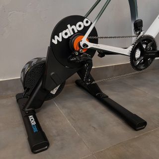 Máme skladem první trenažéry Wahoo Kickr Core 2 👍 Z této první várky vykrýváme předobjednávky, ale další nám dorazí již...